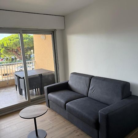 Apartmán Super Studio Climatise Sur Le Port De Hyères Exteriér fotografie