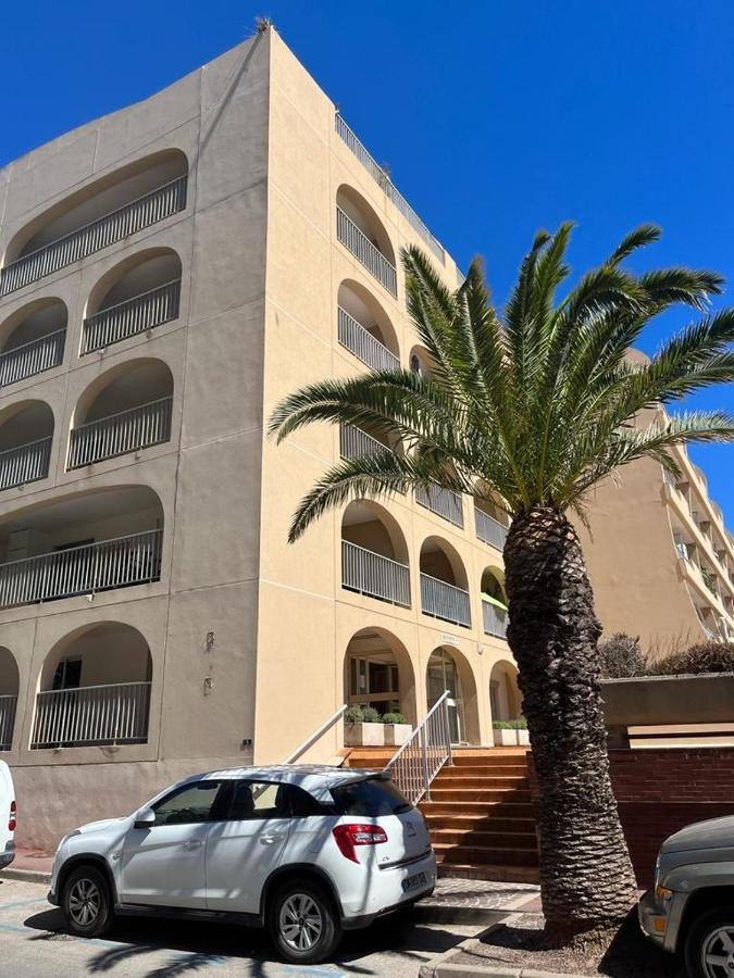 Apartmán Super Studio Climatise Sur Le Port De Hyères Exteriér fotografie